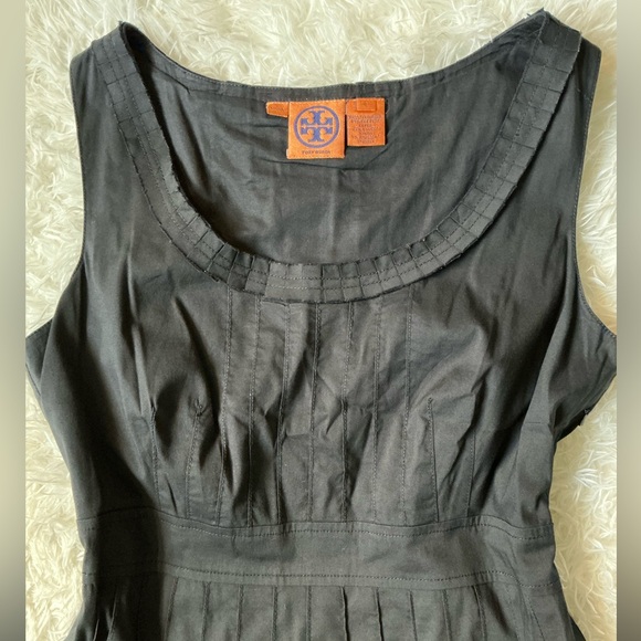 Tory Burch Black Pleated A-Line Dress – Size 8 | Cotton Blend - Picture 7 of 11